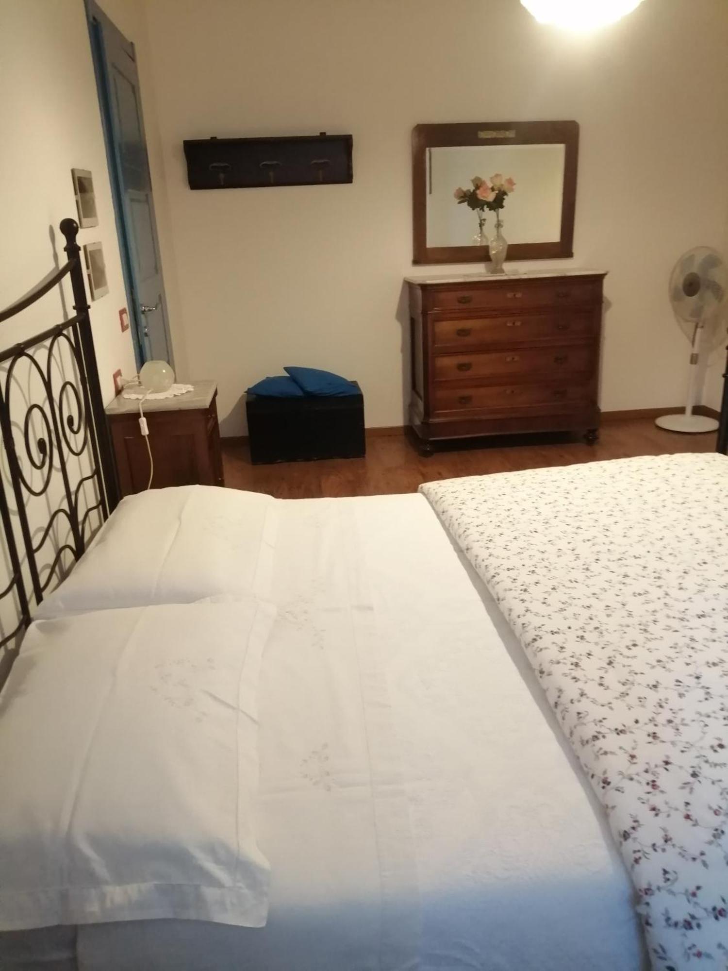 B&B Leon D'Oro Pusiano Εξωτερικό φωτογραφία