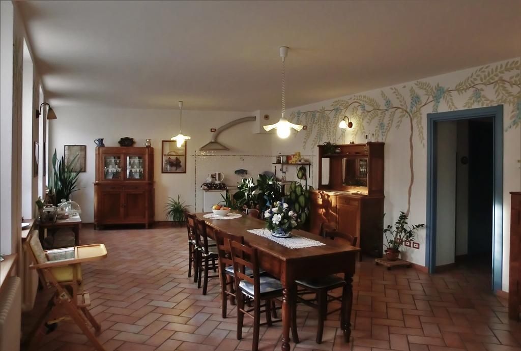 B&B Leon D'Oro Pusiano Δωμάτιο φωτογραφία