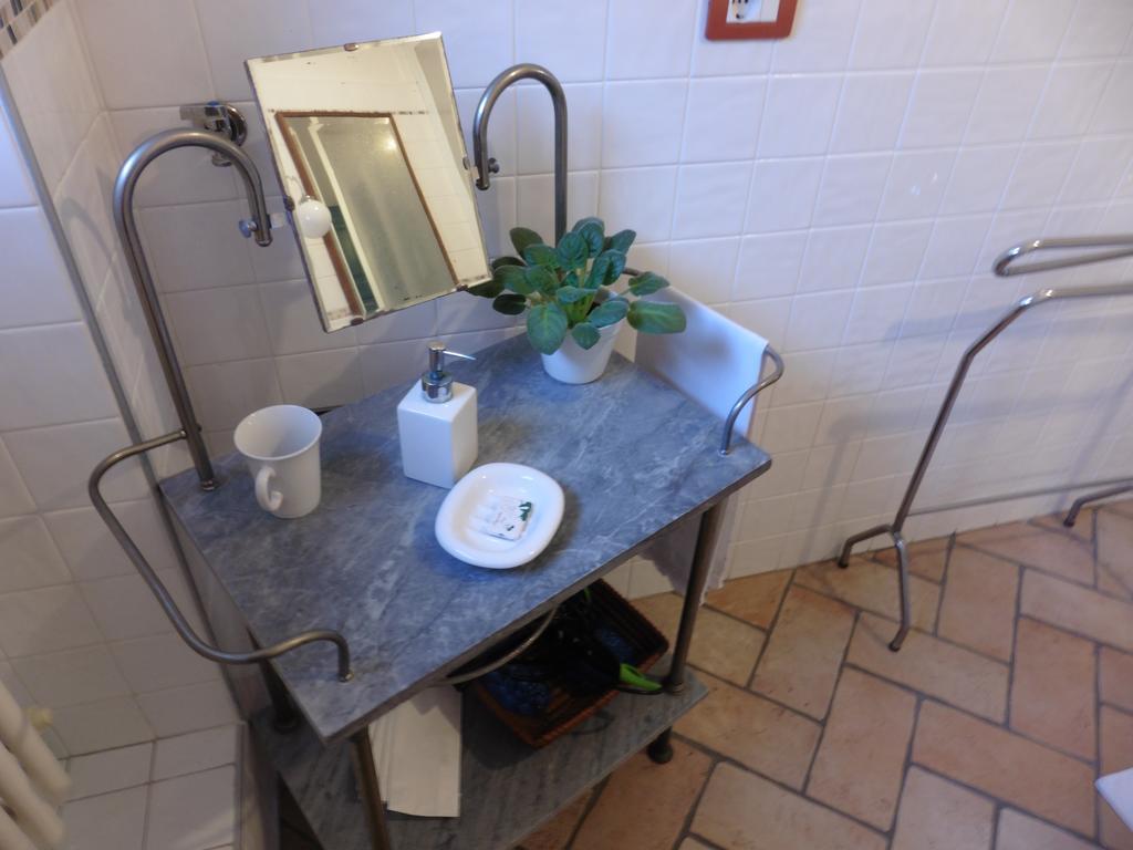 B&B Leon D'Oro Pusiano Εξωτερικό φωτογραφία