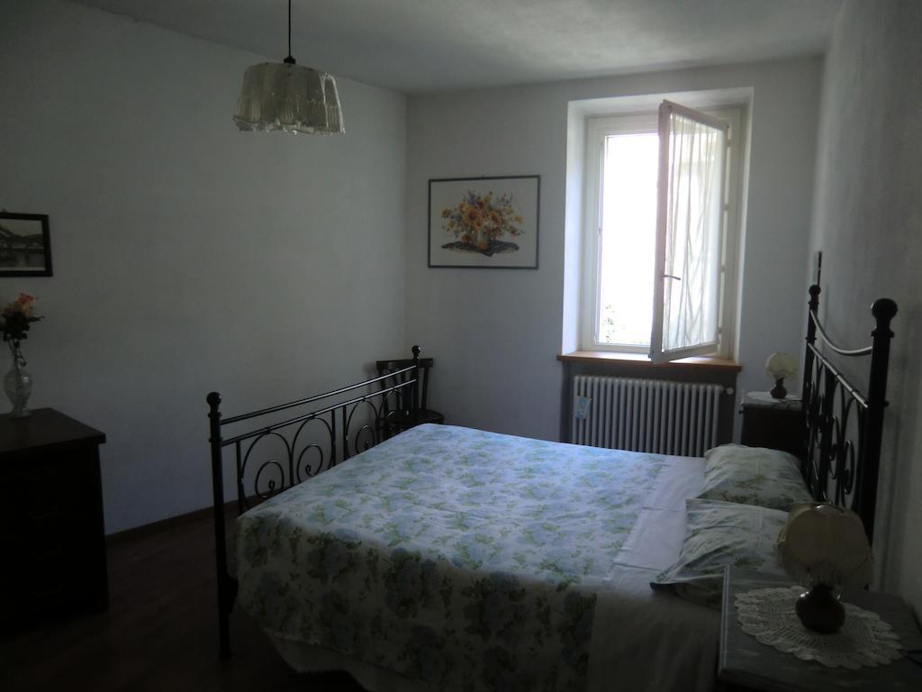 B&B Leon D'Oro Pusiano Δωμάτιο φωτογραφία